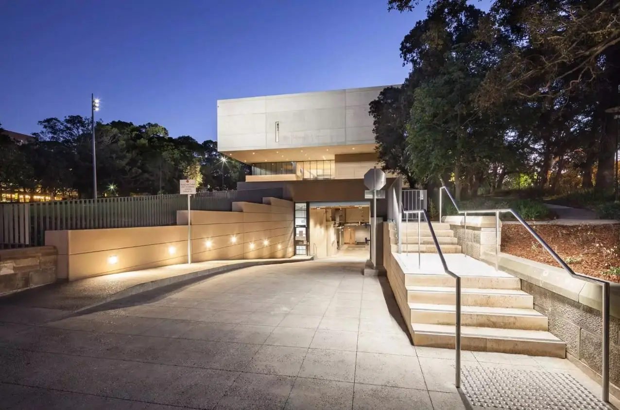 Chau Chak Wing Museum